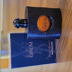 Yves Saint Laurent Black Opium 3 oz